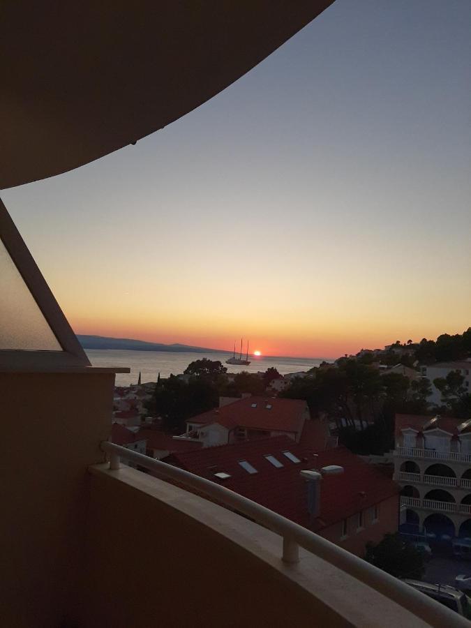 Apartment Smile Baška Voda Dış mekan fotoğraf