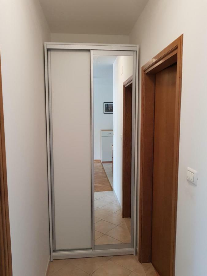 Apartment Smile Baška Voda Dış mekan fotoğraf