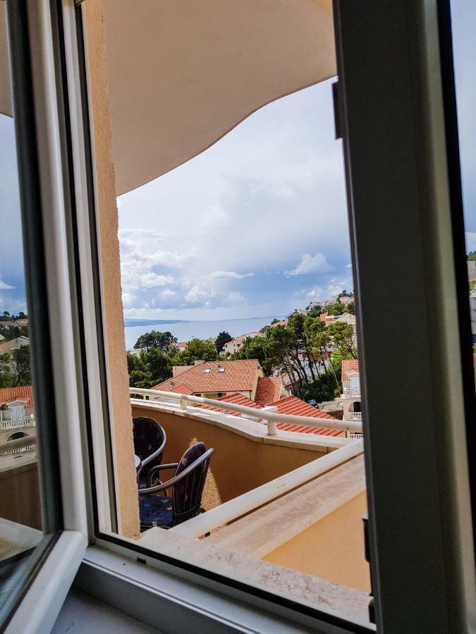 Apartment Smile Baška Voda Dış mekan fotoğraf