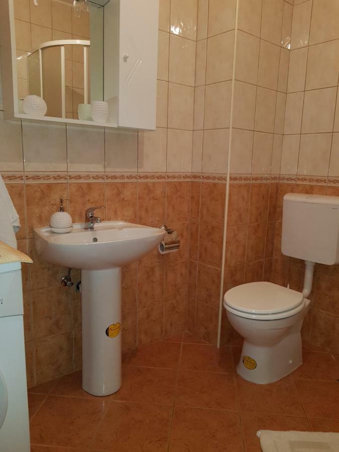 Apartment Smile Baška Voda Dış mekan fotoğraf