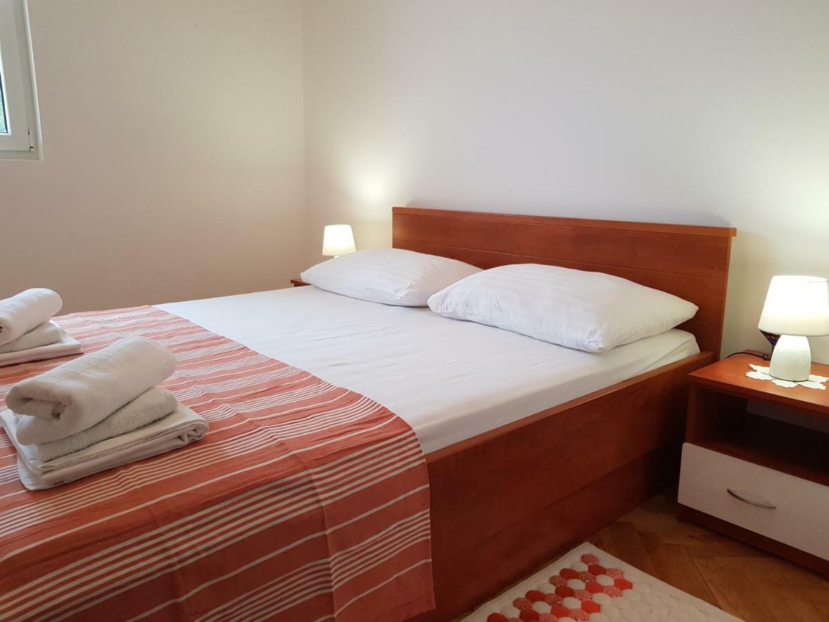 Apartment Smile Baška Voda Dış mekan fotoğraf